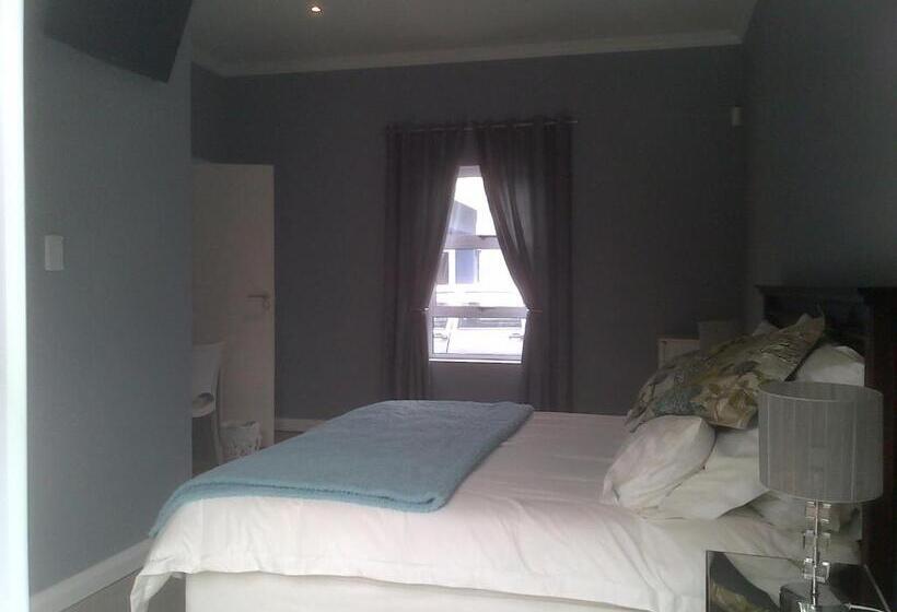 اتاق استاندارد, Garden Gate Guest House