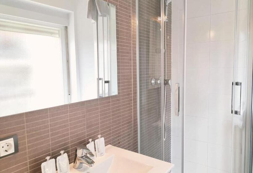 غرفة قياسية مزوَّدة بشُرفة, Hostal Gonzala By Gaiarooms