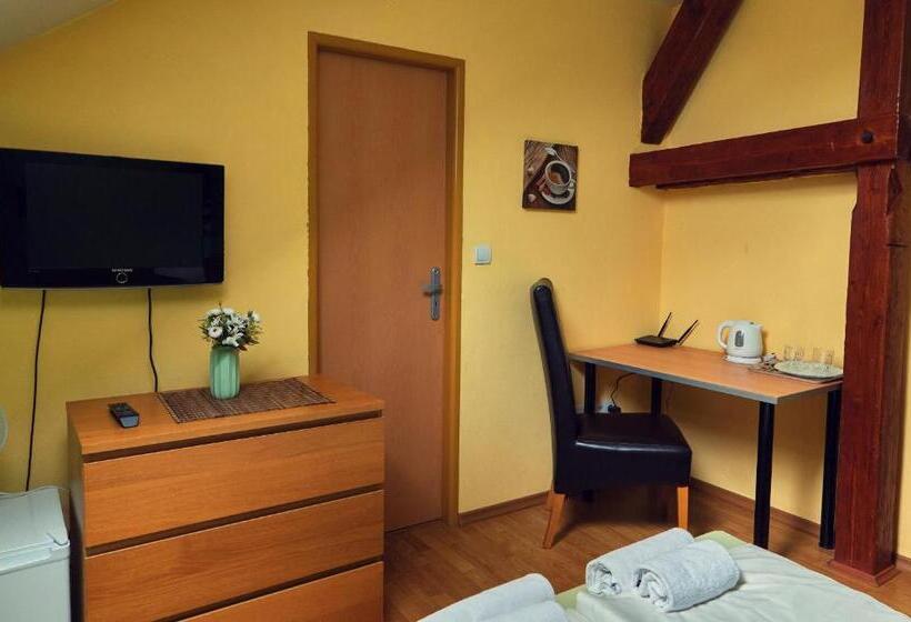 غرفة قياسية, Penzión Fox