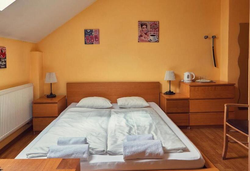 غرفة ديلوكس, Penzión Fox