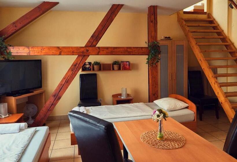 غرفة دوبلكس, Penzión Fox