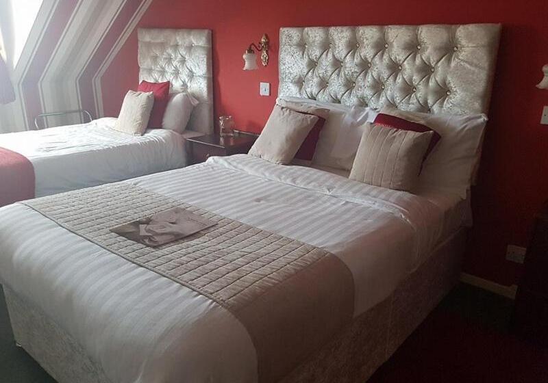 חדר משפחתי, The White Hart Inn