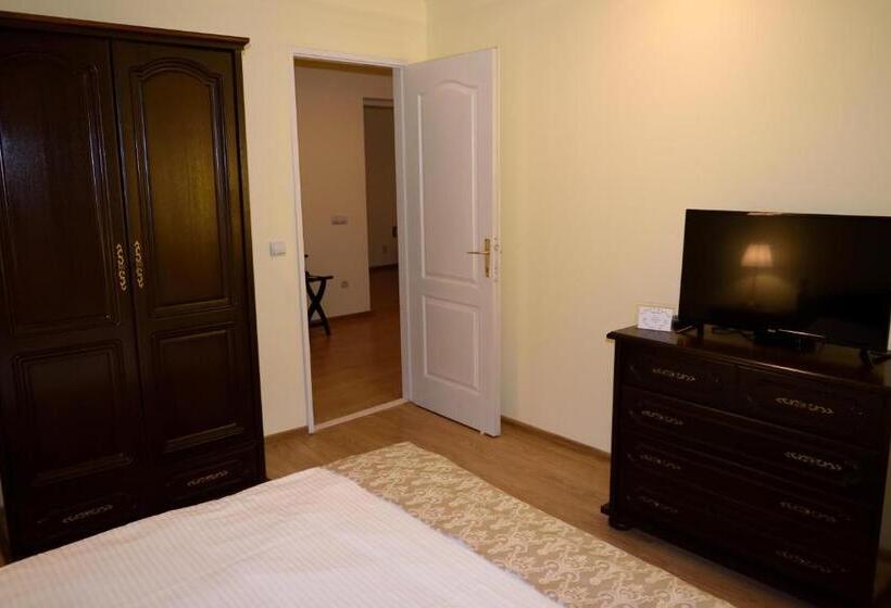 Suíte Familiar, Vila Felix