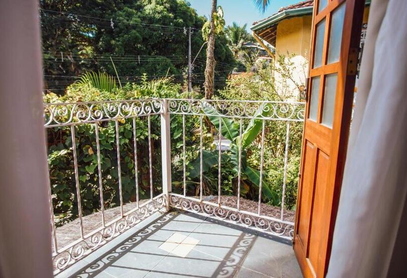 Семейный Номер, Velinn Pousada Ponta Do Pequeah