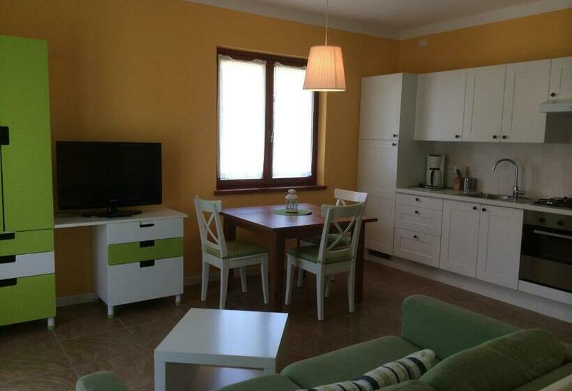 استودیوی استاندارد, Appartamenti Girasole