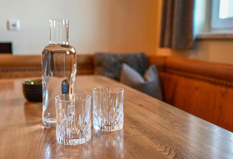 דירת חדר, Appartement & Suiten Hotel Glöcknerin