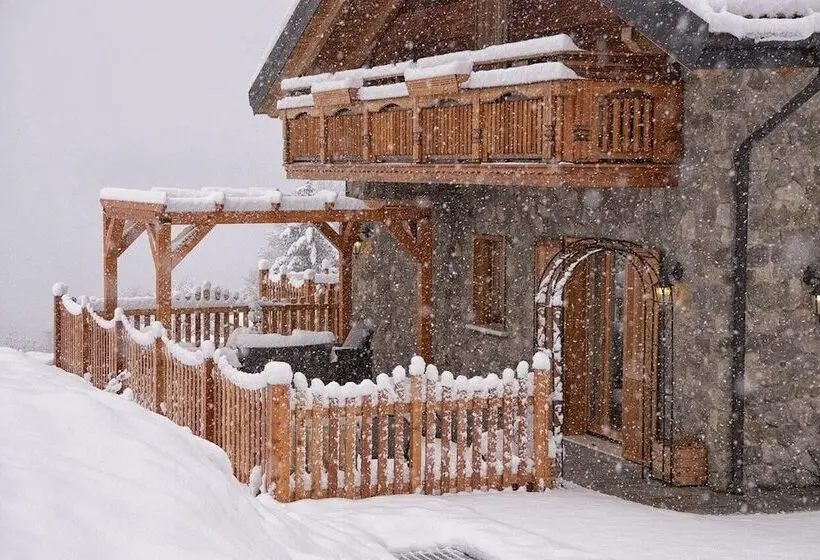 ダブルベッドのベーシックルーム, Agriturismo Ai Castioni
