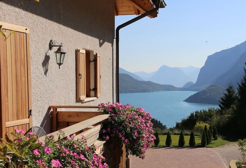 Quarto Estandar com Sacada, Agriturismo Ai Castioni