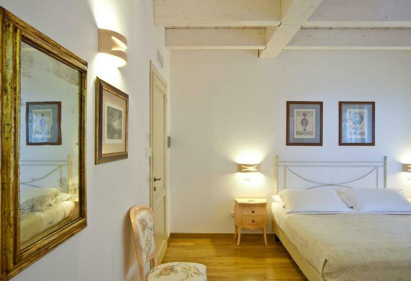 اتاق استاندارد, L'orso E L'ape B&b