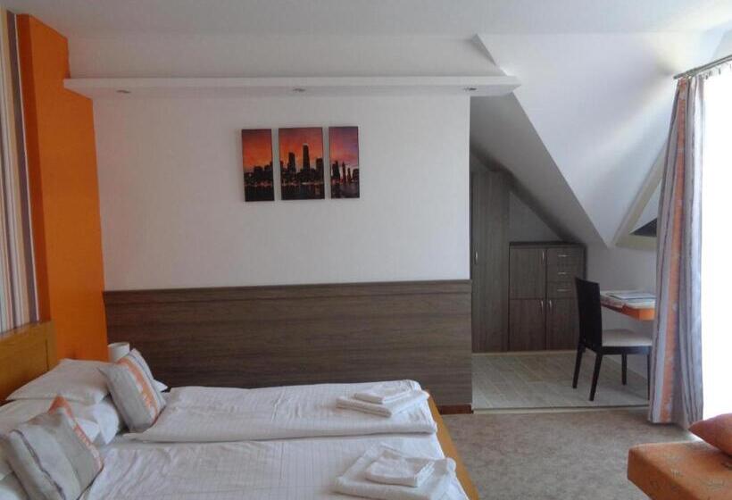 バルコニー付きスタンダードルーム, Patrícia Panzió