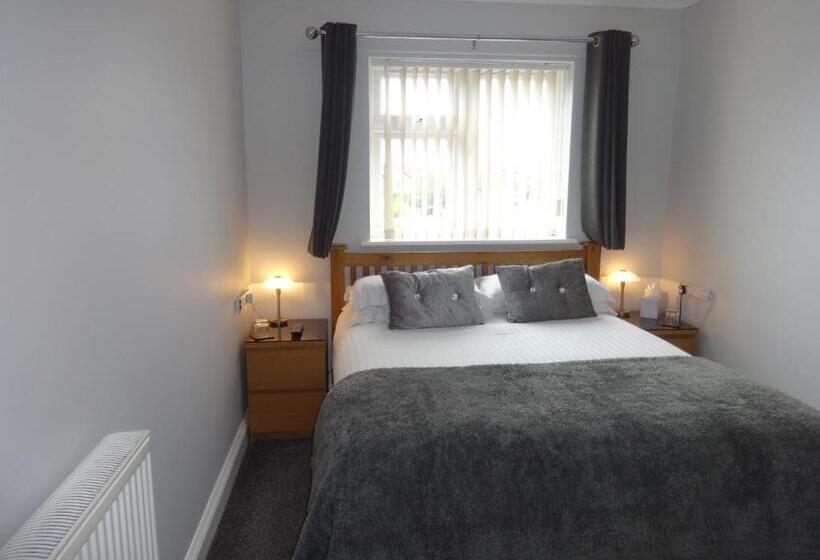 חדר סטנדרט עם מיטת קינג, Autumn House