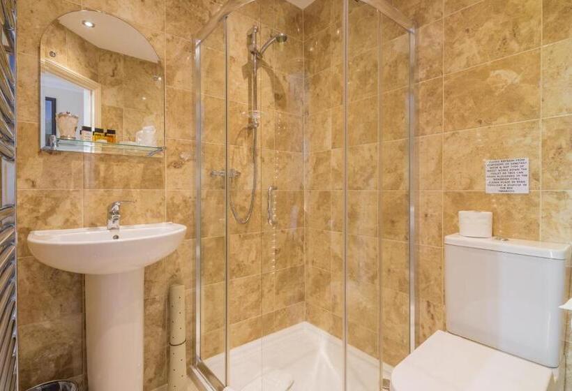 חדר סטנדרט יחיד, Autumn House