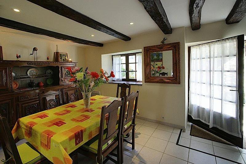 بنجلو قياسى, Gites De La Cote D'emeraude