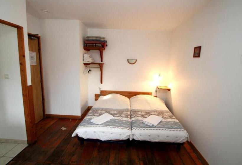 חדר סטנדרט לארבעה, La Ptite Auberge