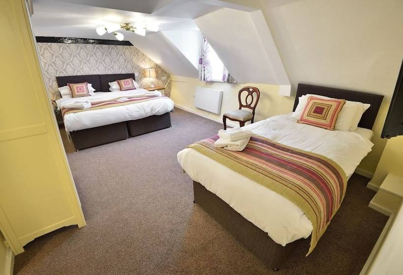 Family Suite, The Royal Victoria And Bull