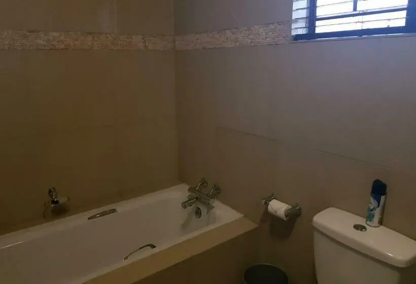 سوییت, Villa Xanelle Boutique Guest House
