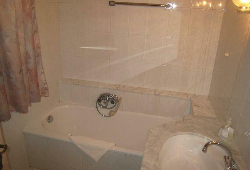 غرفة قياسية فردية, Pension Schihütte