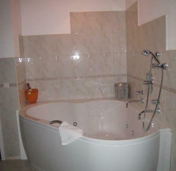 غرفة قياسية, Pension Schihütte