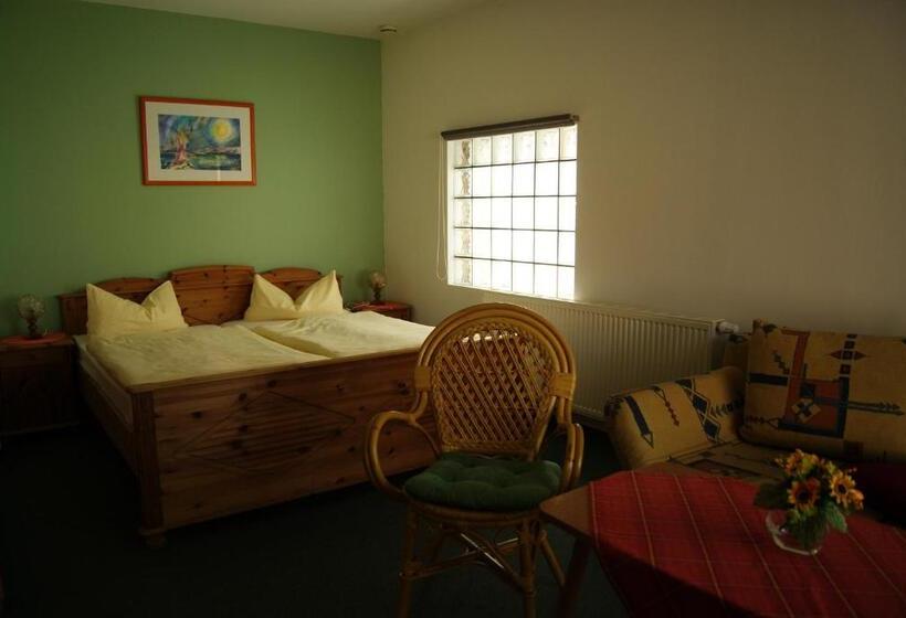 آپارتمان 1 خوابه, Pension Waldeck