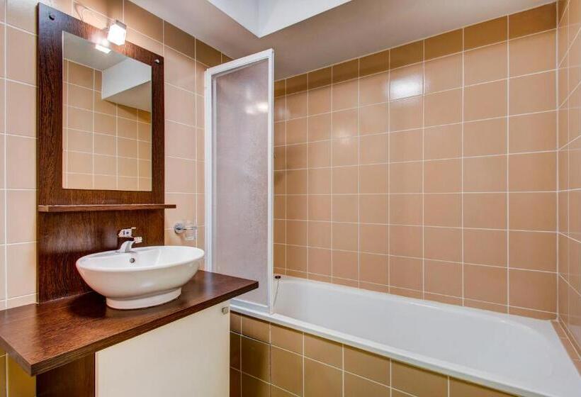 Студия Стандарт, Vacanceole  Residence Les Balcons D Aix