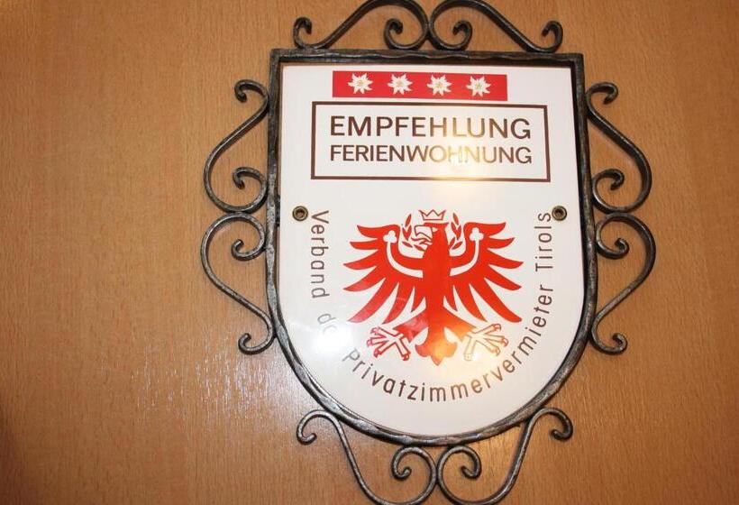 침실 1개 아파트, Vronis Waldhaus Adults Only