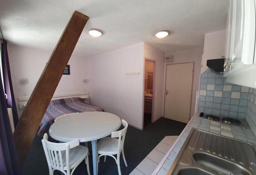 スタンダードスタジオ, Appart Le Chili  Quartier Thermal  Lit Fait