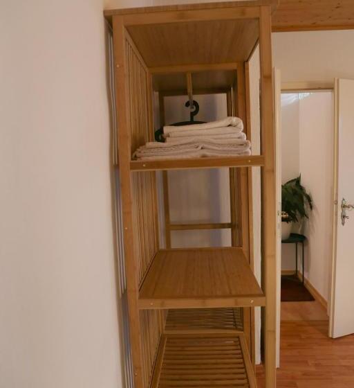 חדר סטנדרט עם מרפסת, Cafe Konditorei Pension Sander