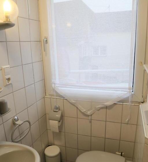 חדר סטנדרט עם מרפסת, Cafe Konditorei Pension Sander