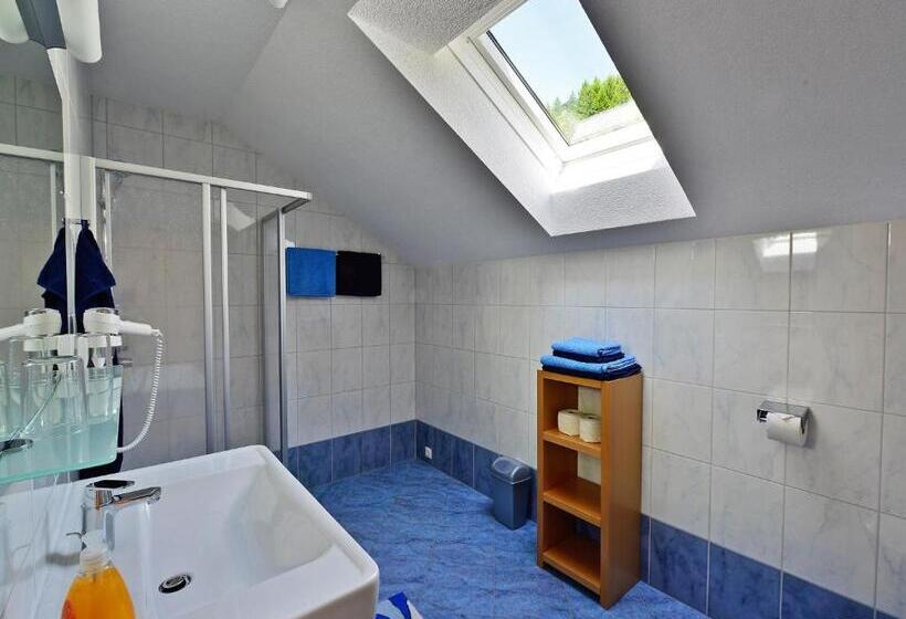 2 Bedrooms Apartment Lake View, Frühstückspension Götzfried Hof