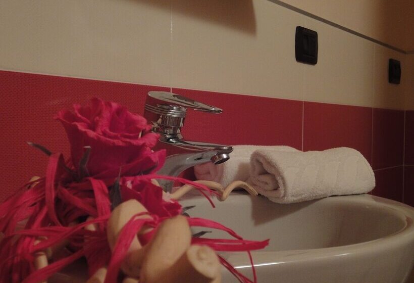 Номер Стандарт, La Marina Resort