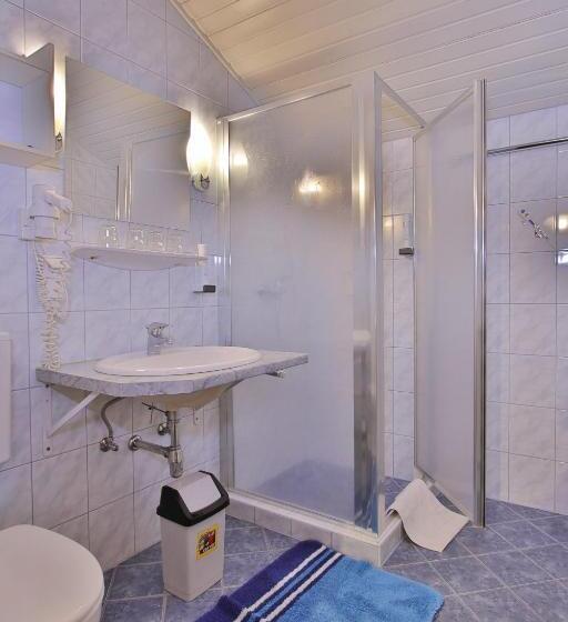 סוויטה משפחתית 2 חדרי שינה, Beim Winkler