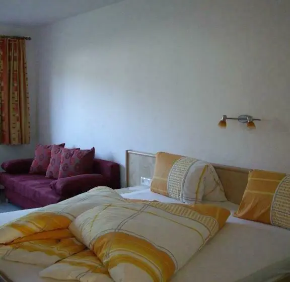 スタンダードルーム, Ferienhaus Zillertal