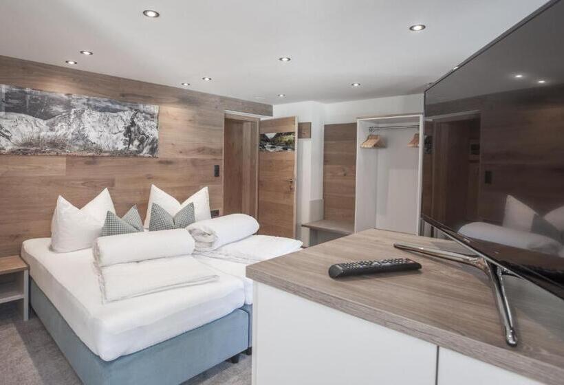 Номер Стандарт с Балконом, Garni ötztals & Aparts