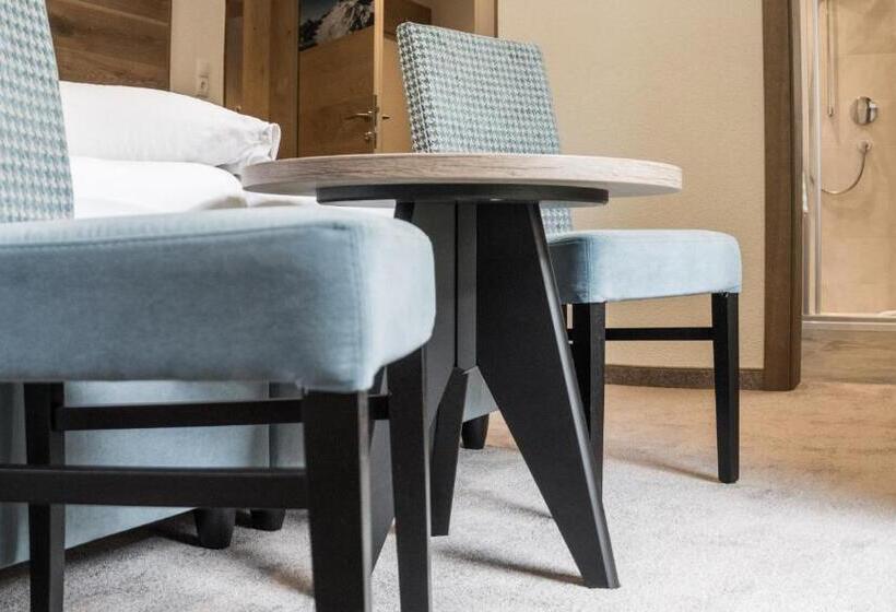 Номер Стандарт с Балконом, Garni ötztals & Aparts