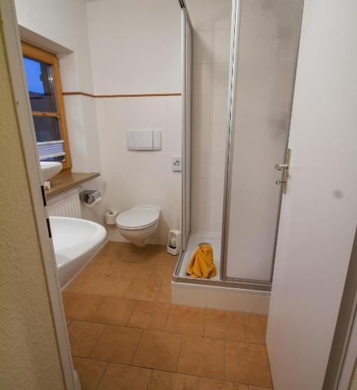 标准单人间, Gästehaus Linsinger