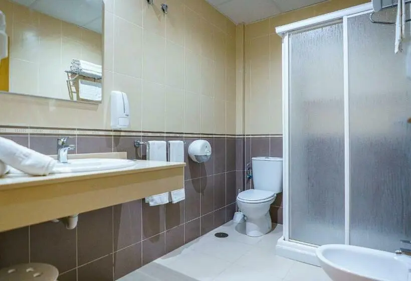 スタンダード４人部屋, Hostal Acueducto Los Milagros