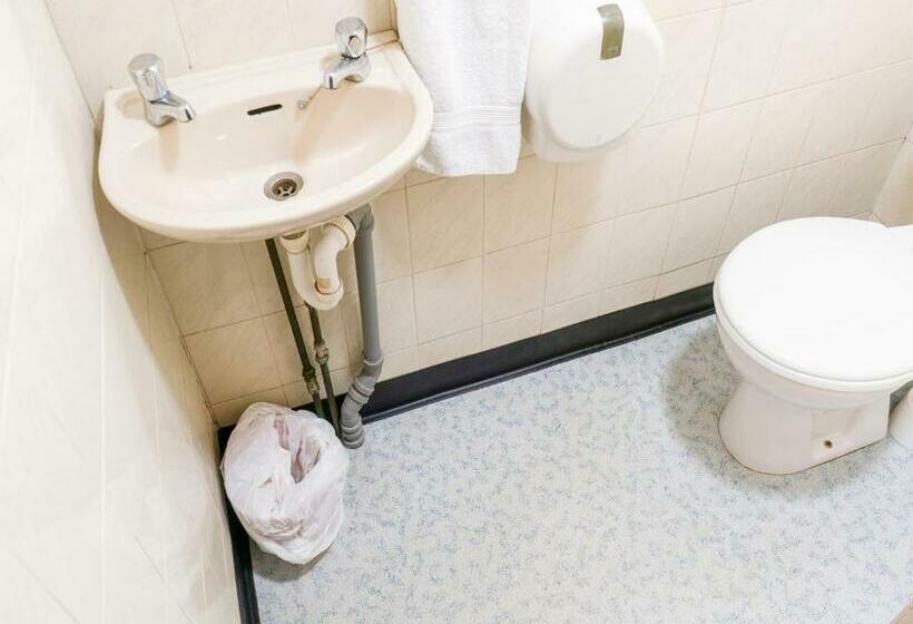 غرفة قياسية فردية, La Tavola Calda