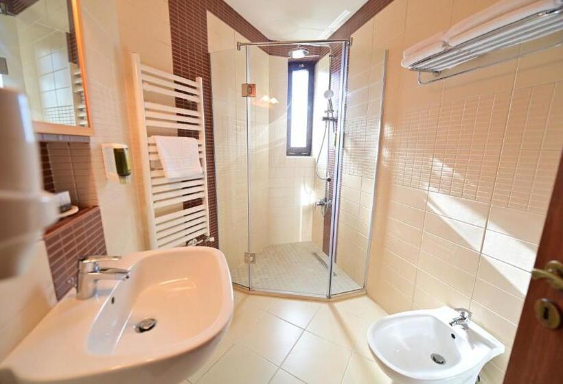 스탠다드 룸 산 전망, Natura Family Resort