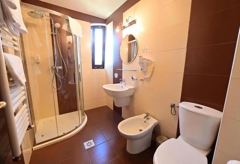 コンフォートトリプルルーム, Natura Family Resort
