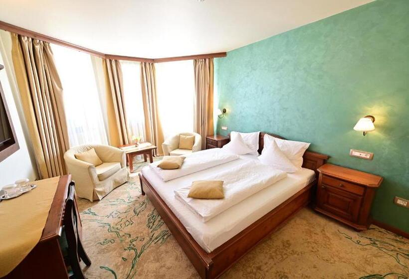 컴포트 트리플 룸, Natura Family Resort