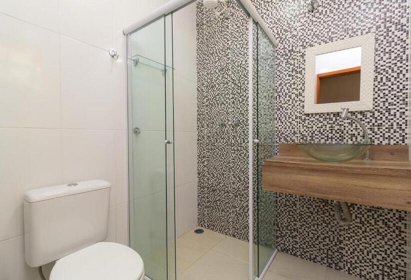 Quarto Quádruplo Estandar, Pousada Cabeça Do Indio   Trindade