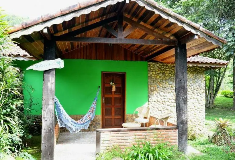デラックスバンガロー, Pousada Recanto Do Pinheirão