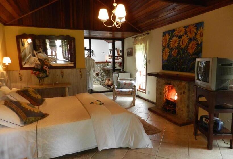 豪华洋房, Pousada Recanto Do Pinheirão