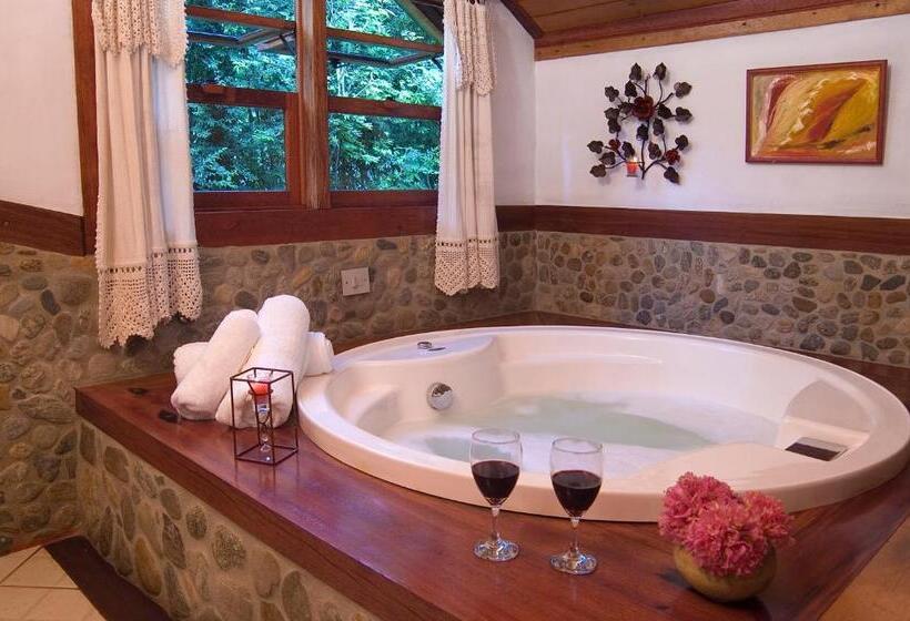 豪华洋房, Pousada Recanto Do Pinheirão