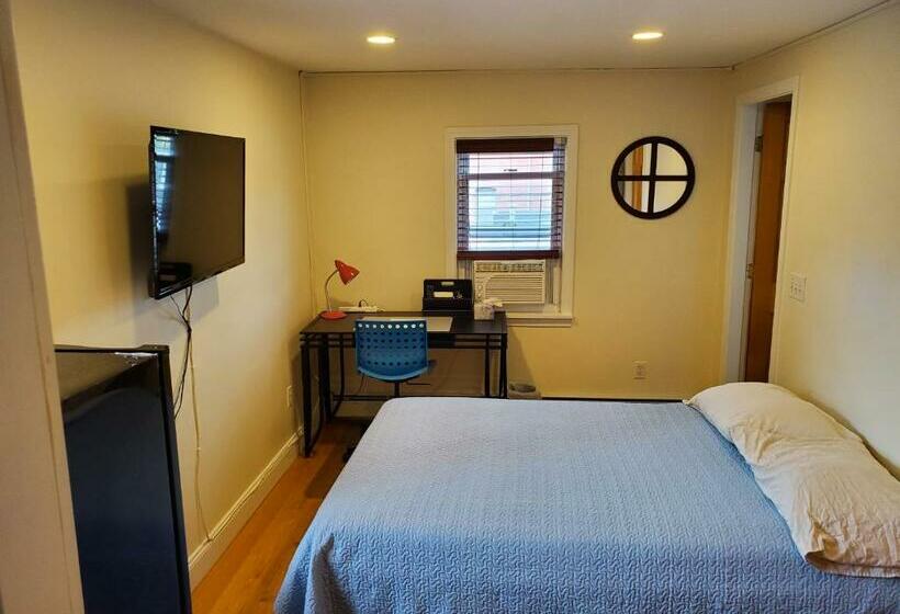 חדר סטנדרט, The Windsor Inn