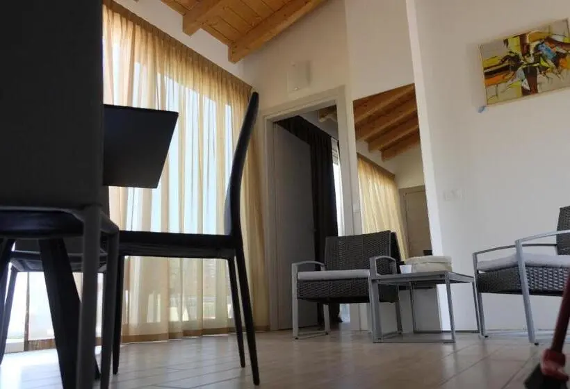 آپارتمان 1 خوابه با تراس, Campeggio Villaggio San Giorgio Vacanze