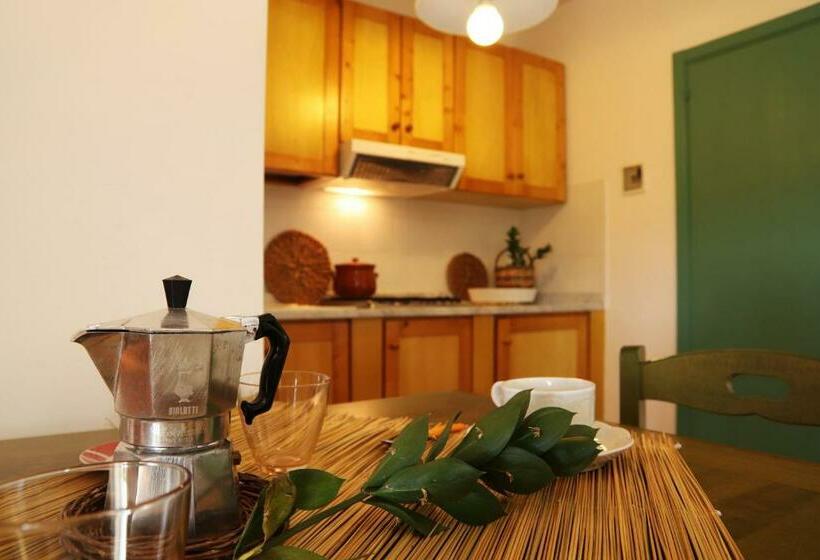 إستوديو قياسى, Agriturismo Francesca Stajano