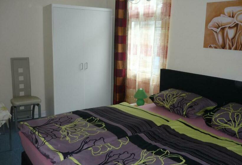 스탠다드 룸, An Der Fähre