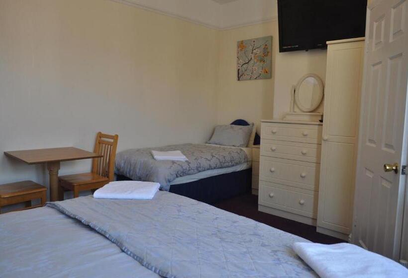 Семейный Номер, Avoncot Guest House