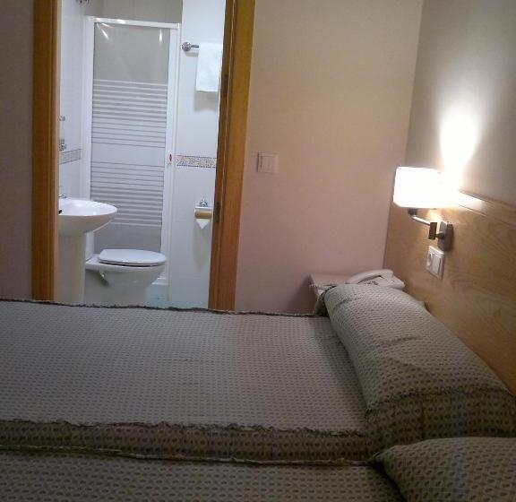 バルコニー付きデラックスルーム, Pensión Balcones Azules